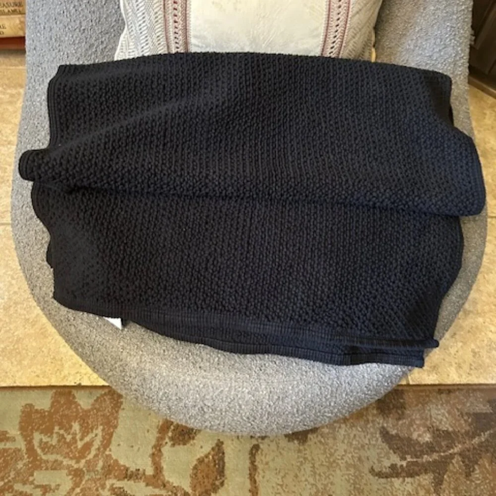 CB2 100% Cotton En Pointe Black Bath Runner 24 x 60in